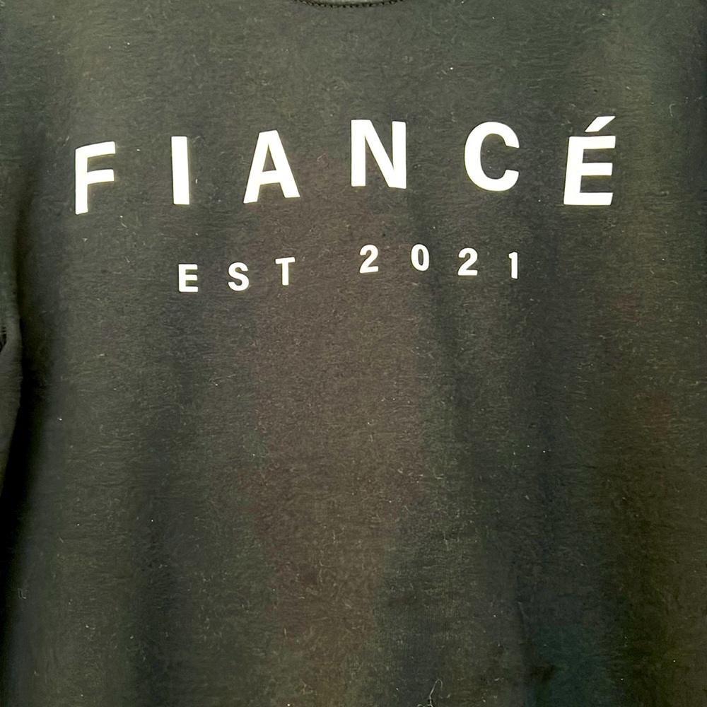 Fiancé 2021 sweater